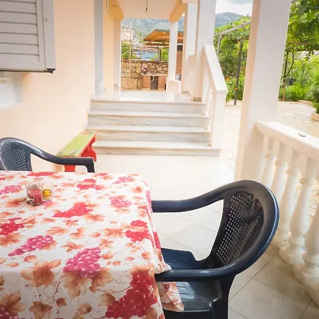 Iraklis Lykokas Guest house *