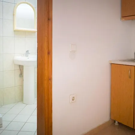 Guest house Iraklis Lykokas *